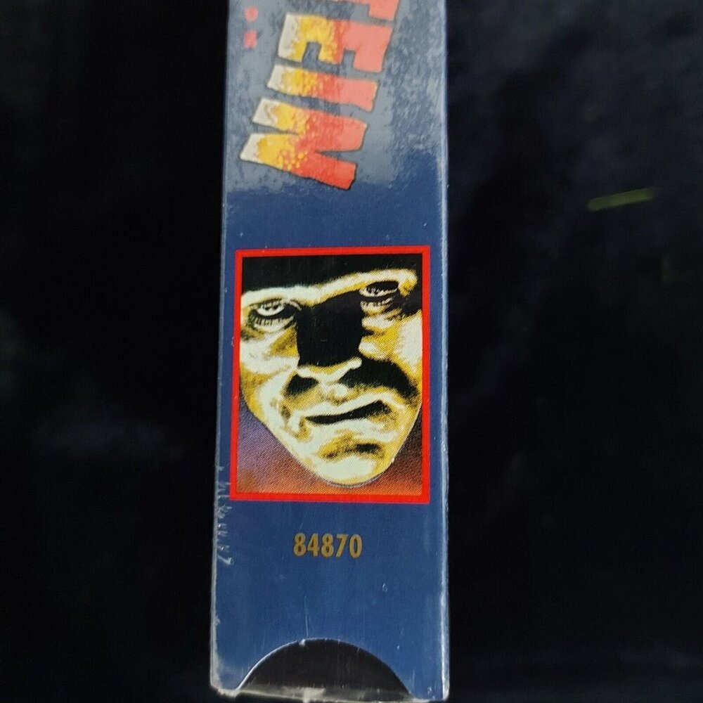 Frankenstein Sealed VHS 1931 Karloff &Clive Original UNIVERSAL 8"glow figure - Picture 15 of 15